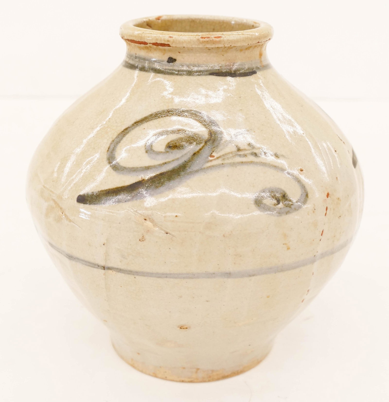 Korean Joseon Blue and White Decorated Jar 7.5'': Korean Joseon Blue and White Decorated Jar 7.5''x7.5''. A bulbous form jar with repeating scrolling and ring motifs. Excellent condition. 18th century. Collection of W. Gordon Menzies, Seattle.