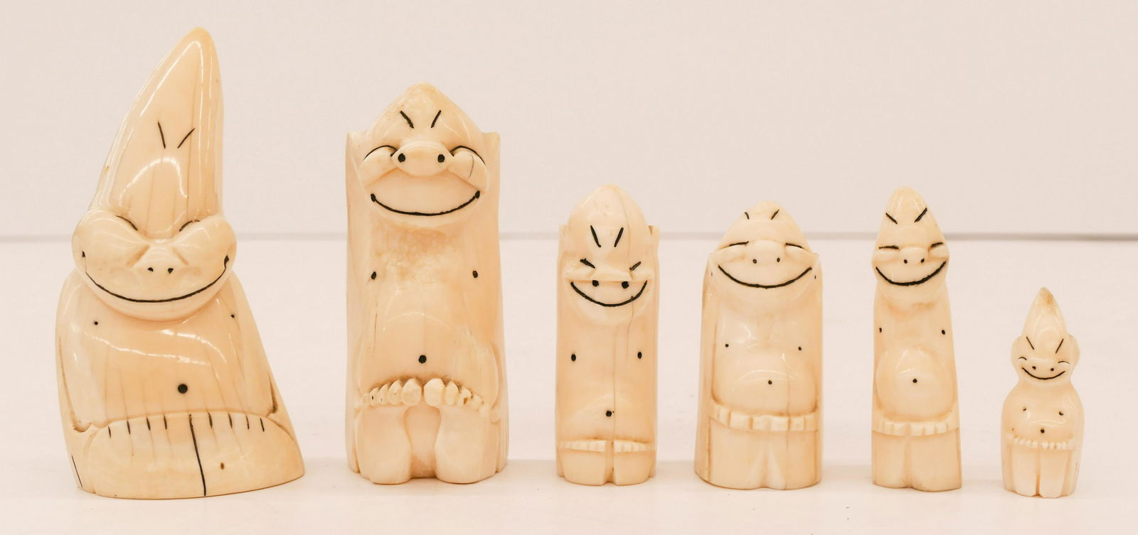 6pc Alaskan Inuit Scrimshawed Billiken Family (1 of 1)