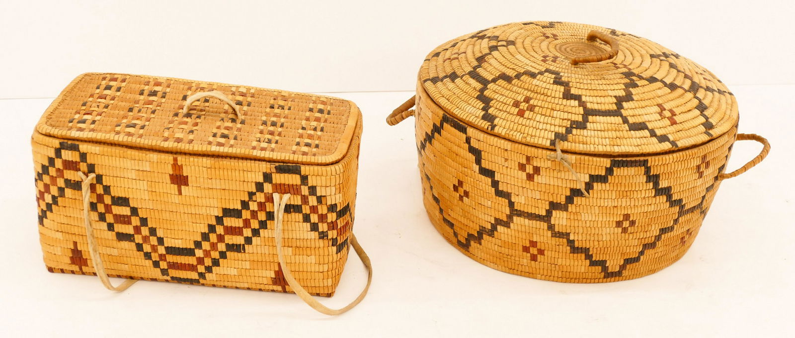 2pc Old Salish Thompson River Covered Indian Baskets (1 of 2)