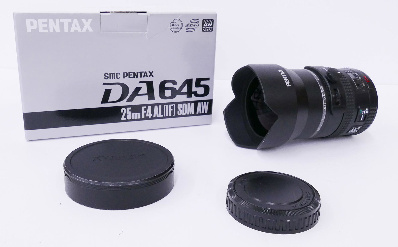 SMC Pentax DA 645 25mm F4 AL (IF) SDM AW Lens: SMC Pentax DA 645 25mm F4 AL (IF) SDM AW Lens. Serial #4257322. Original Box included. Comes with Pentax Lens & Mount Caps. In excellent condition with no damage, moisture, or fungus.