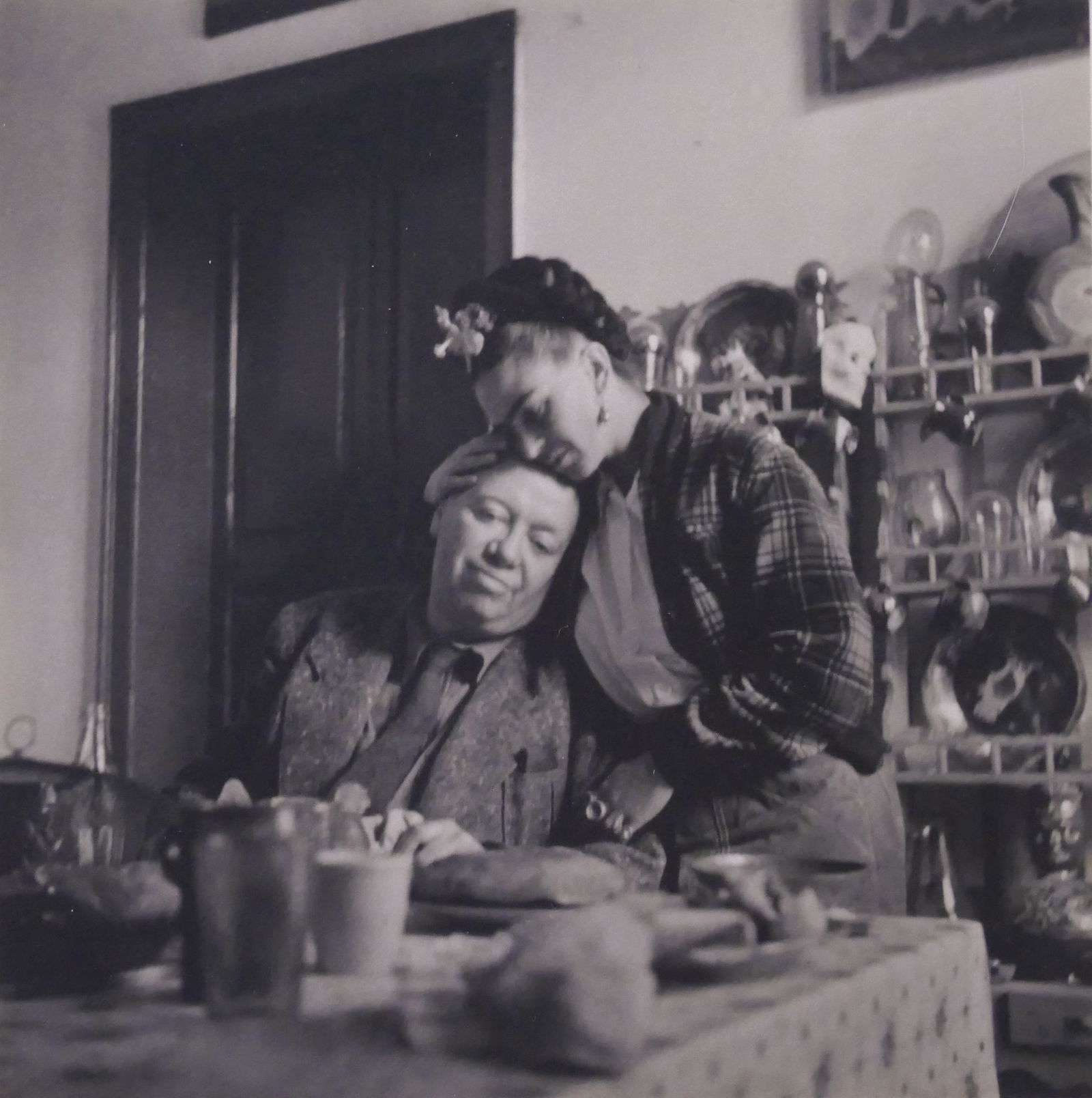 Emmy Lou Packard 'Frida Kahlo & Diego Rivera': Emmy Lou Packard (1914-1998 California) 'Frida Kahlo and Diego Rivera at Lunch in their Home in Coyoacan, 1941' Platinum/Palladium Print. Printed 1995, Edition 31/40. Image measures 5x5'' and is on pa