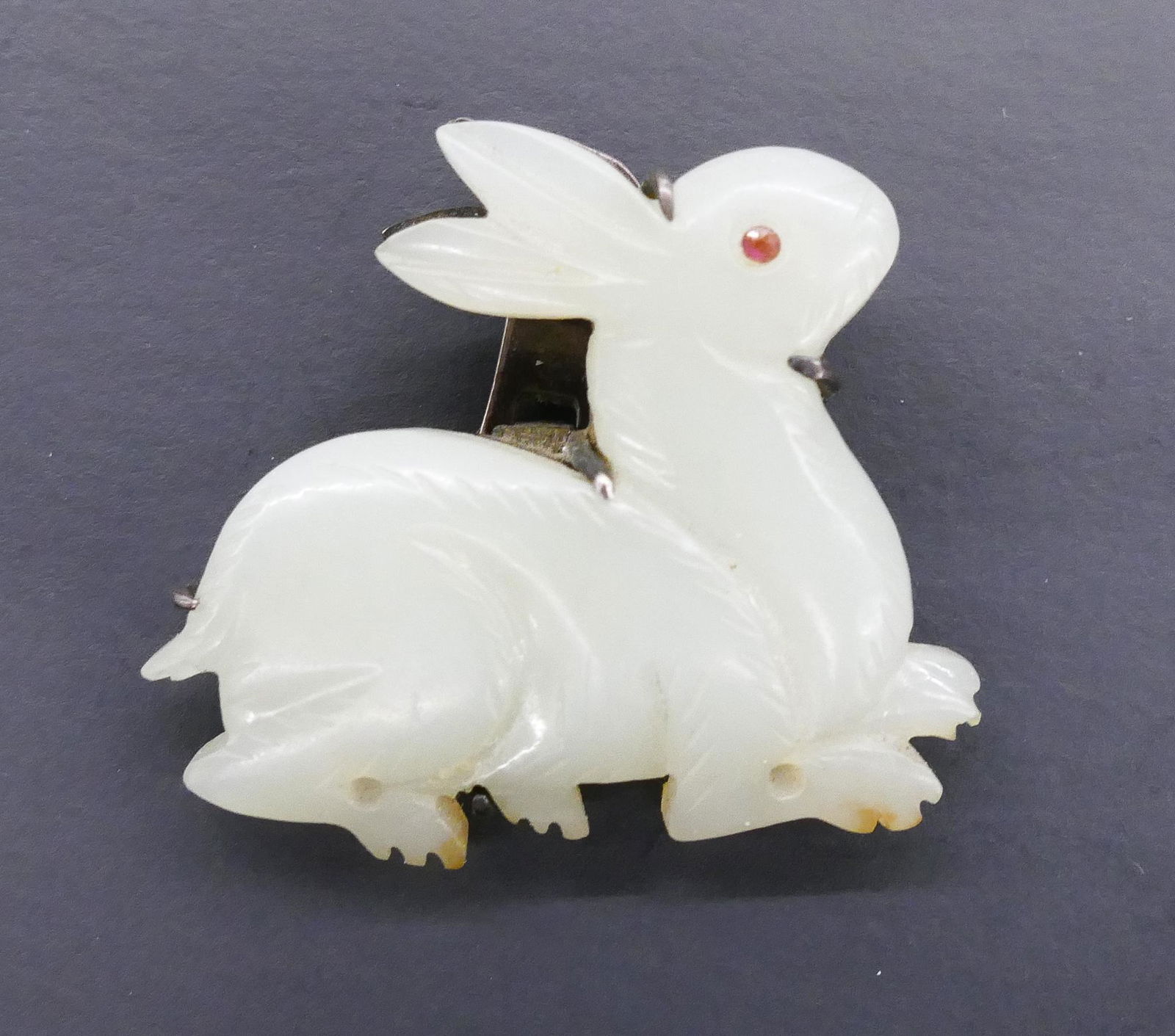 Chinese Mogul Style Jade Rabbit Brooch (1 of 2)