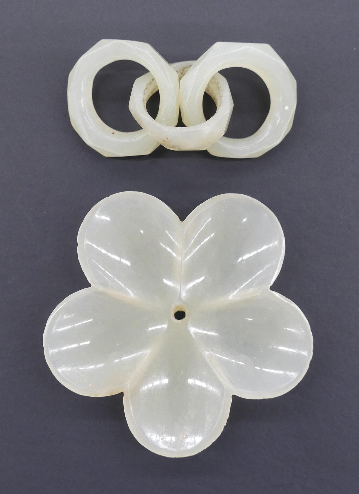 2pc Old Chinese Jade Flower & Rings (1 of 2)