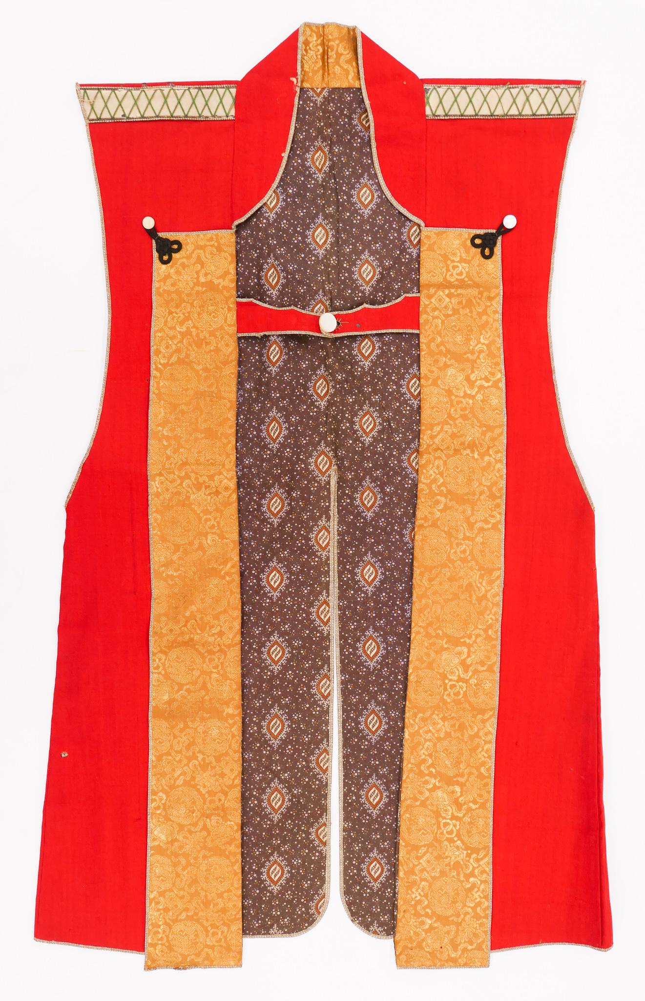 Japanese Meiji Samurai Jinbaori Surcoat (1 of 2)