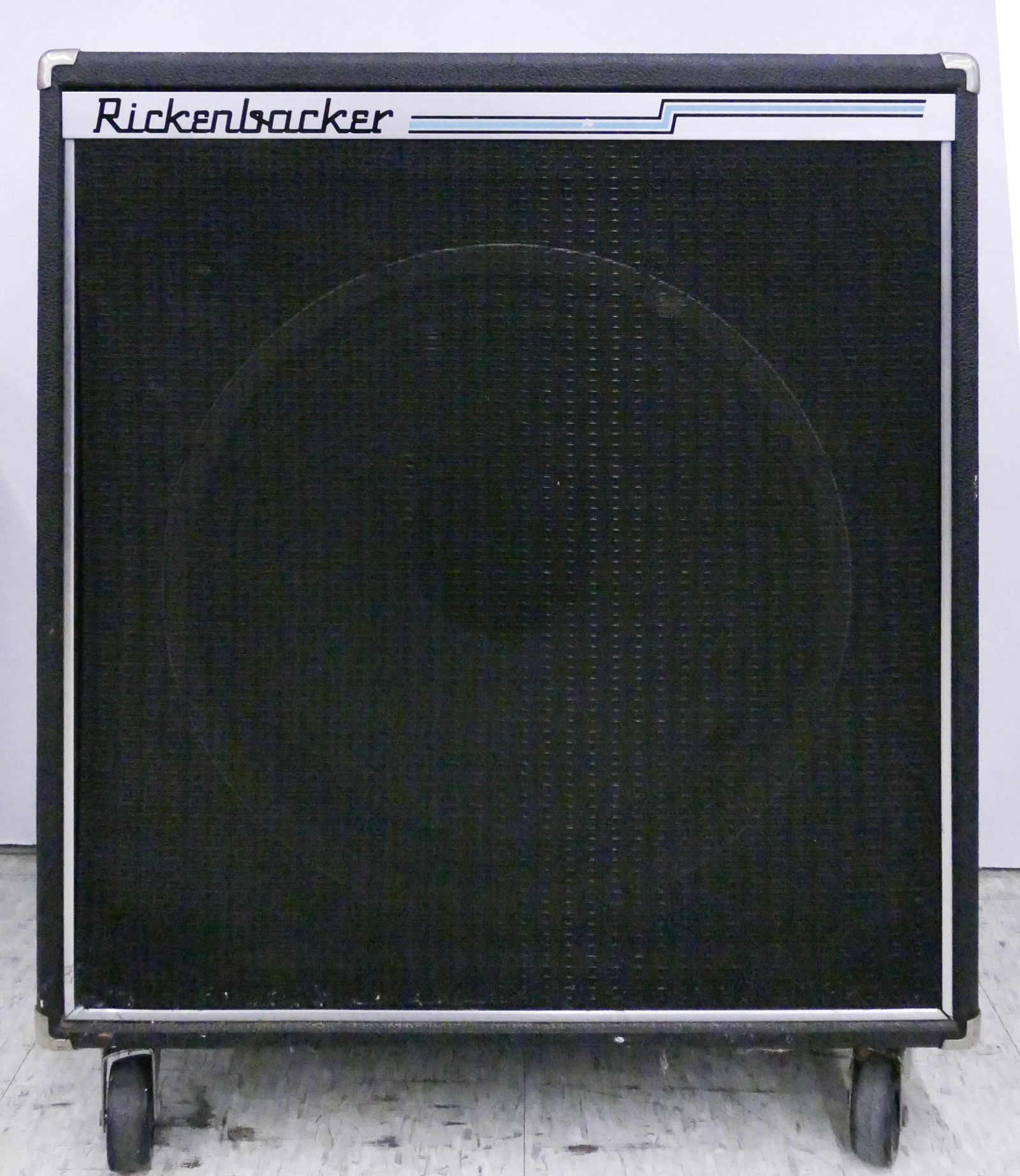 Rickenbacker TR120B Solid State Bass Amp (1 of 2)