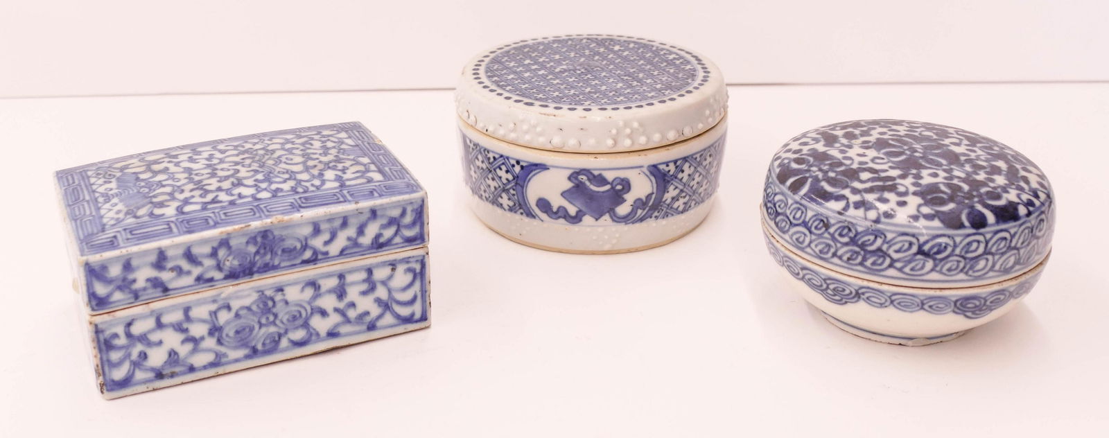 3pc Chinese Qing Blue and White Boxes (1 of 3)