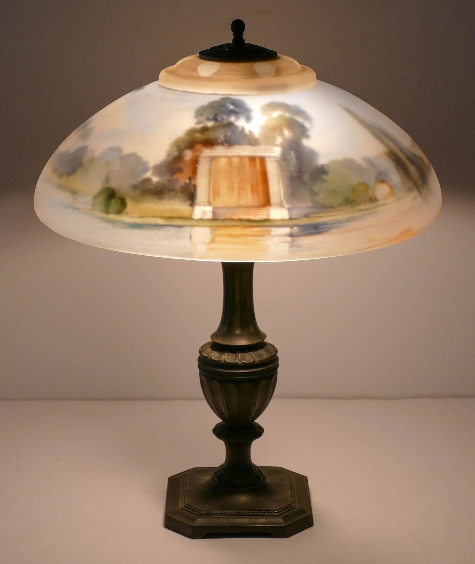 Pairpoint ''San Souci'' Reverse Painted Table Lamp (1 of 3)