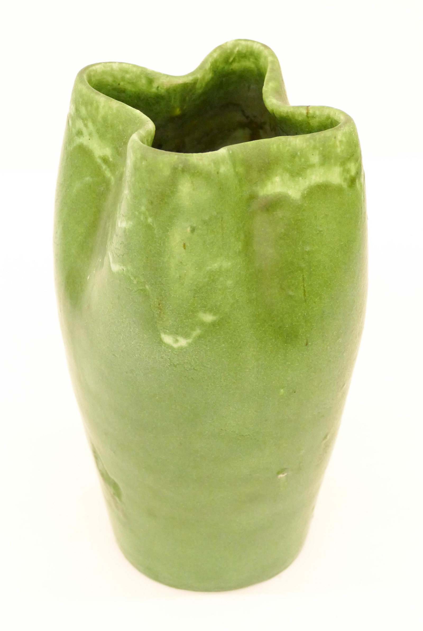 Grueby Matte Green Pinched Edge Vase (1 of 3)