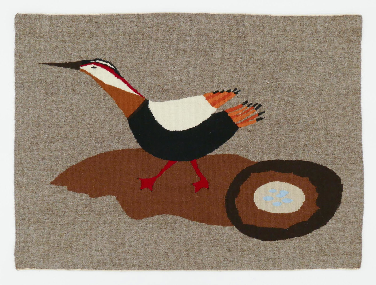 Eleesapee Eshulutak Inuit Sea Pigeon Wool Weaving: Eleesapee Eshulutak (1925-2019 Inuit) Sea Pigeon Wool Weaving. 27''x36''. Signed on verso. Excellent condition.