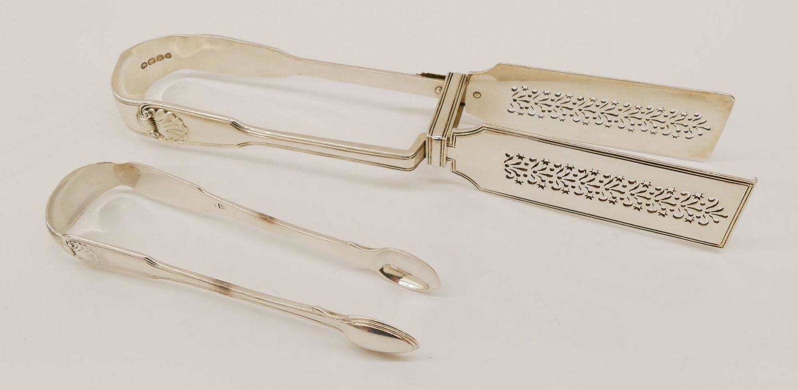 2pc Georgian Sterling Asparagus & Sugar Tongs (1 of 10)