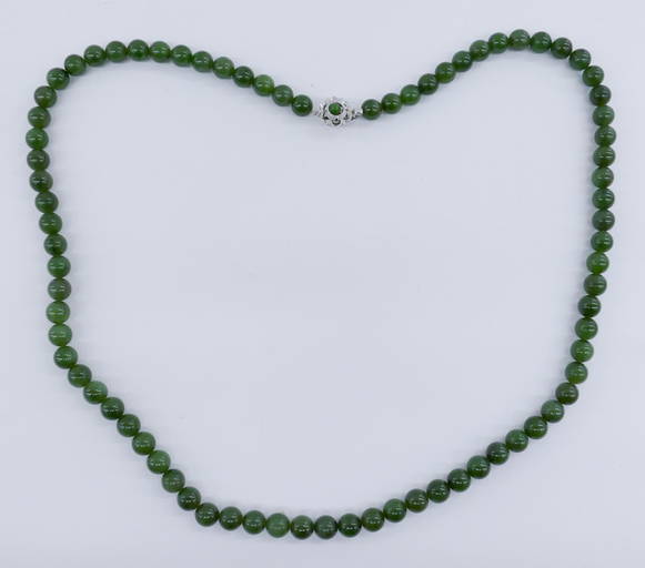 Chinese Spinach Jade Bead Long Necklace 30'' May 19, 2022 MBA Seattle Auction in WA