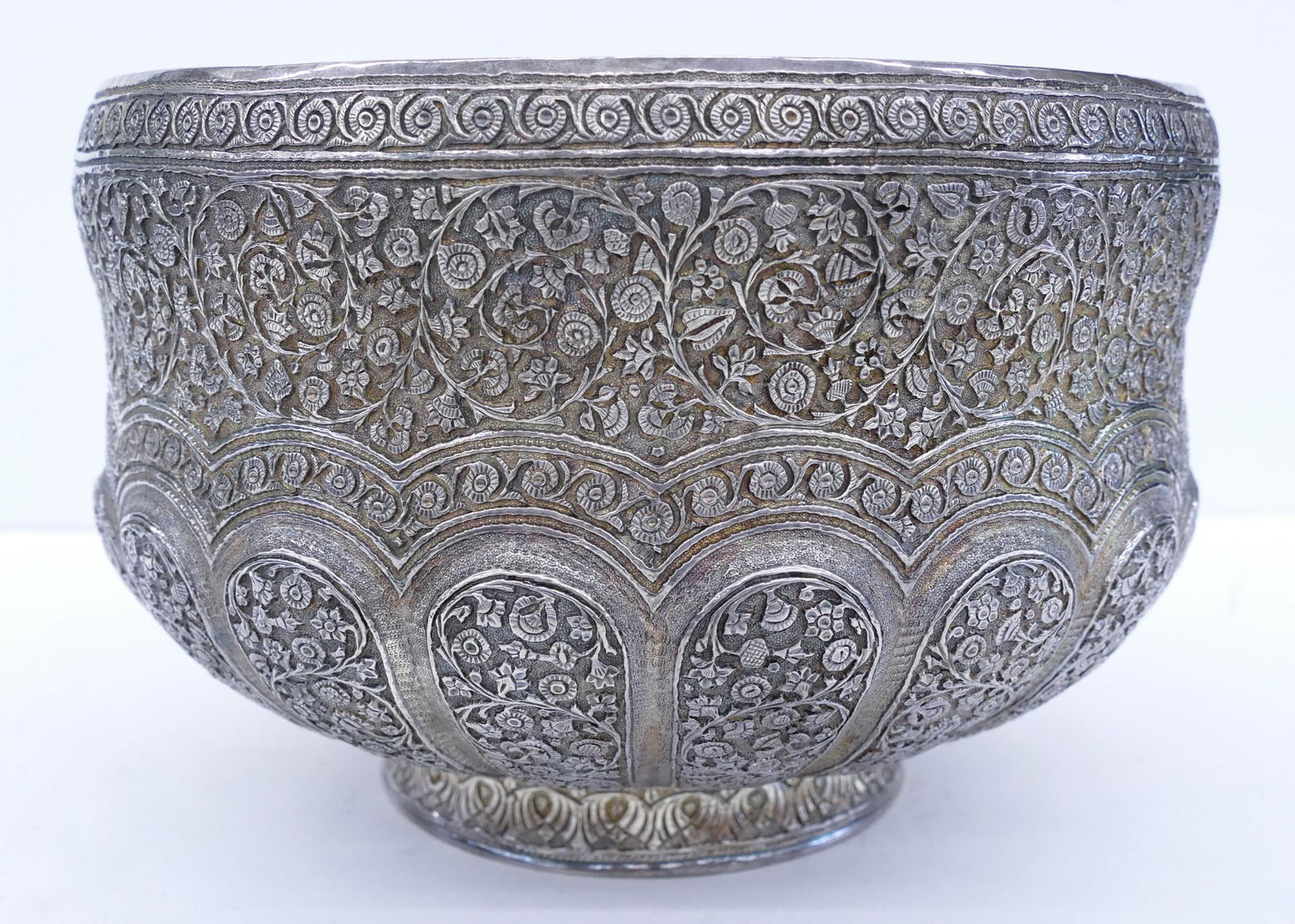 Indian 19th Cent. Kutch Silver Large Bowl (1 of 4)