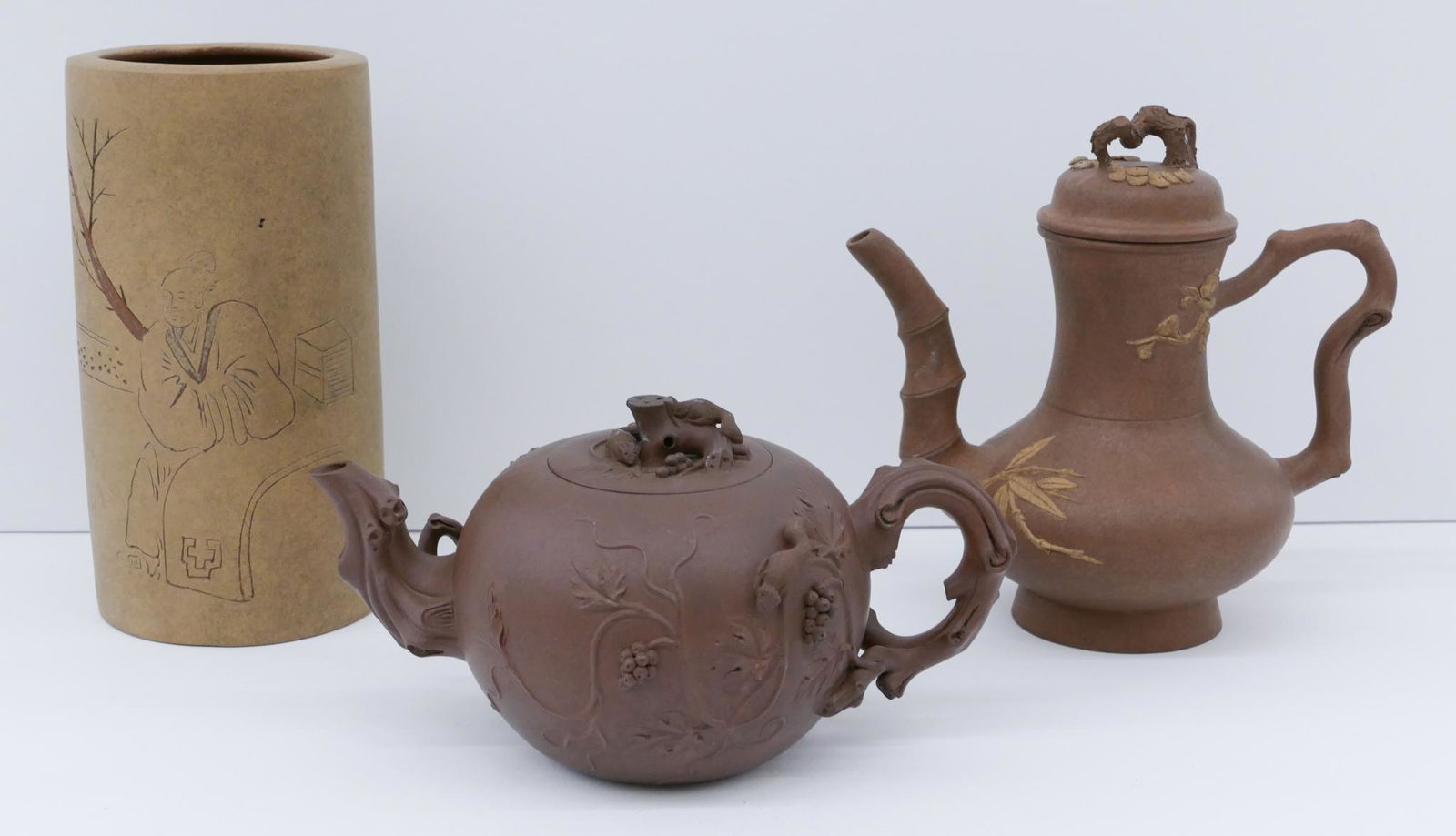 3pc Chinese Yixing Teapots and Brush Pot (1 of 4)