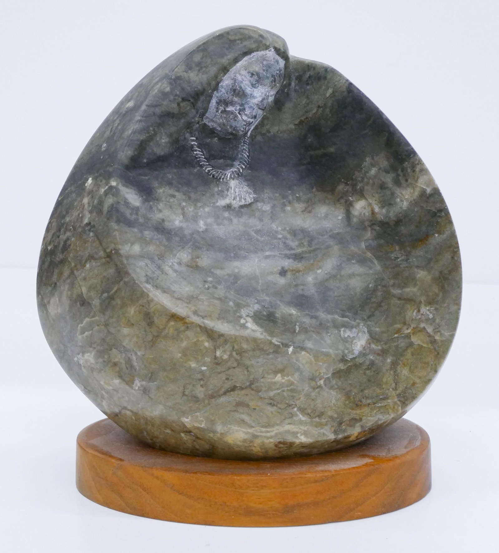 Robert Tsosie ''Navajo Woman'' Alabaster Sculpture: Robert Tsosie (b.1960 Navajo) ''Navajo Woman'' Alabaster Sculpture 9''x8''. Signed on verso. Excellent condition.