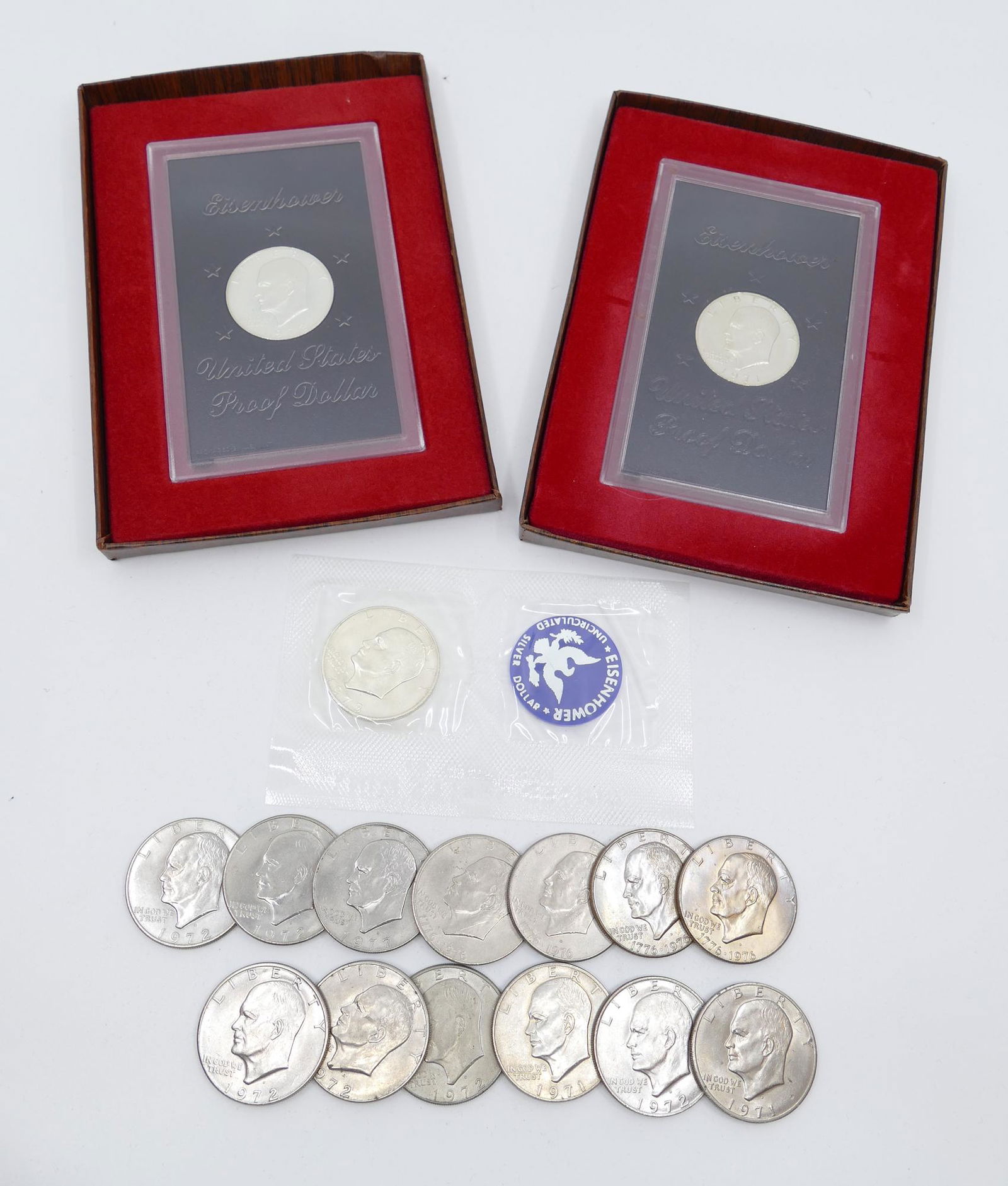 16pc Eisenhower Dollar Coins (1 of 4)