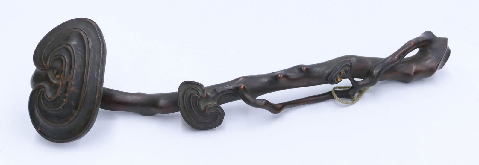 Chinese Qing Root Wood Lingzhi Ruyi (1 of 4)