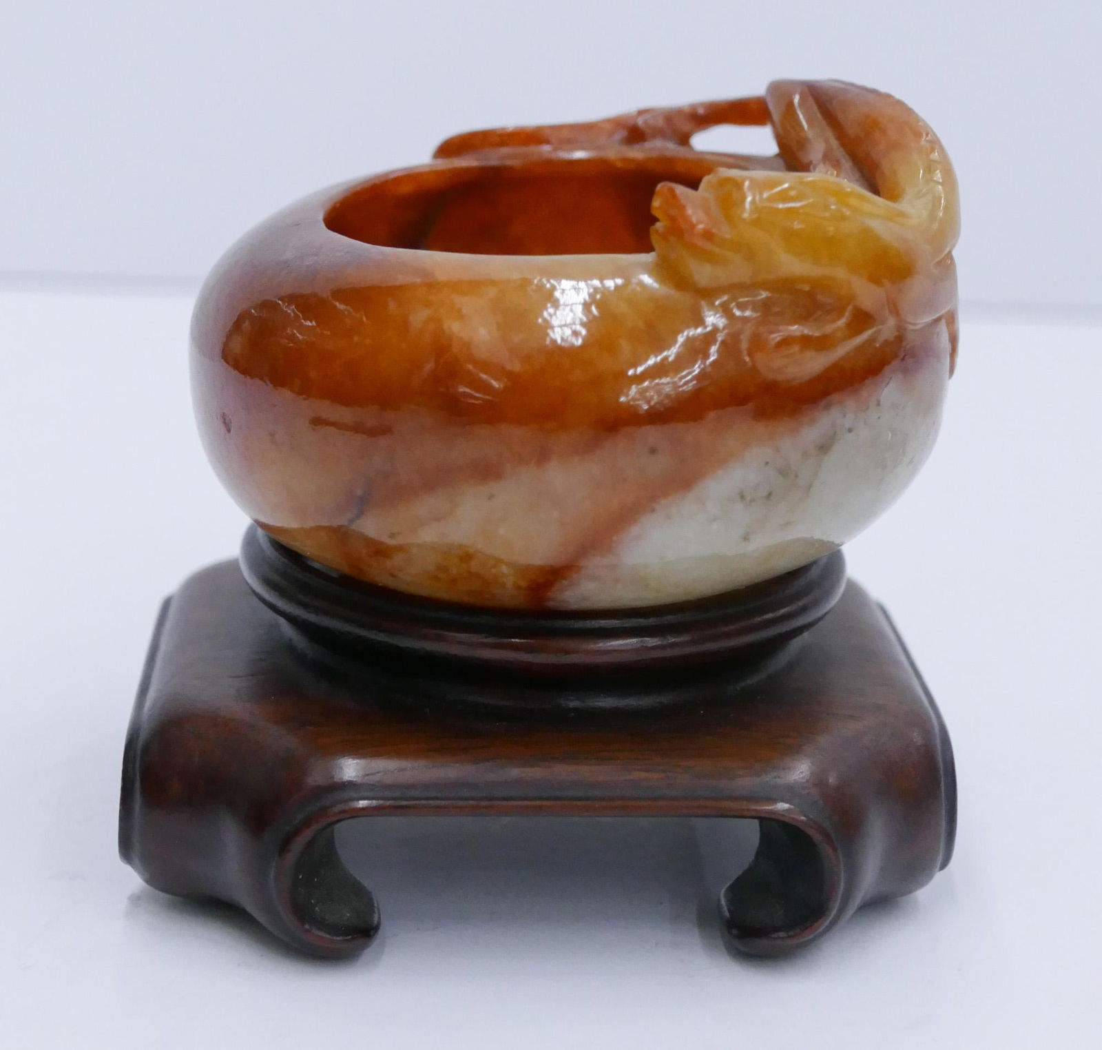 Chinese Red Jade Dragon Brush Washer on Stand (1 of 3)