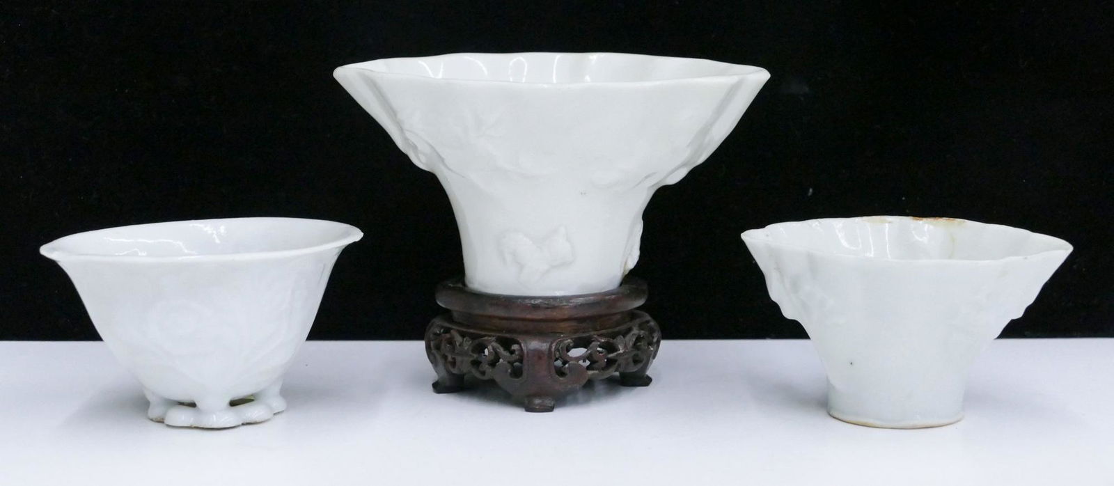 3pc Chinese Qing Blanc de Chine Libation Cups (1 of 3)