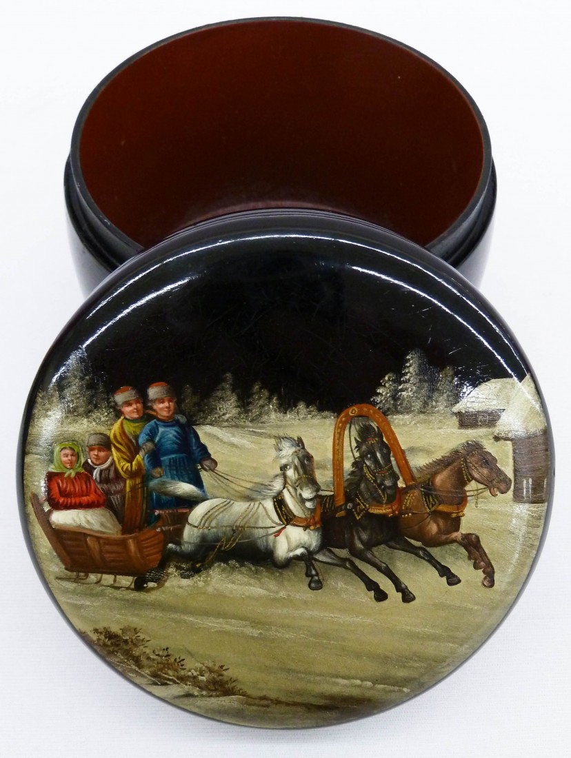 Russian Lacquered Round Covered Box with Sledding S: Russian Lacquered Round Covered Box with Sledding Scene 3.25''x4''