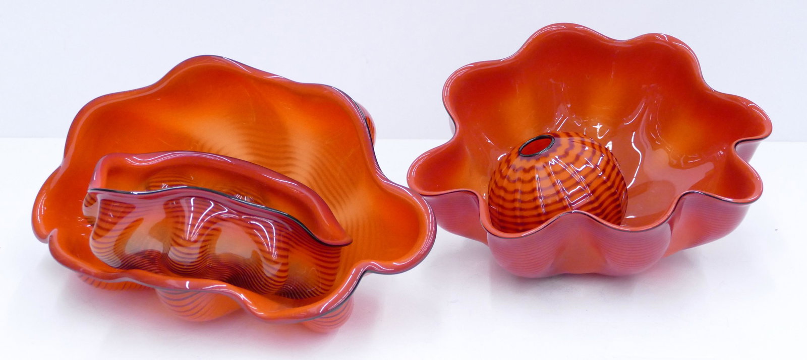 Dale Chihuly ''Scarlet Seaform Set'' 1989 Glass (1 of 6)