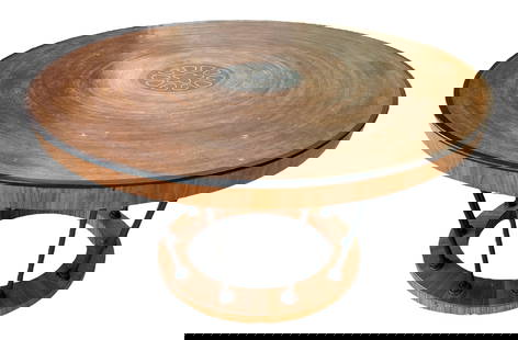 Evert Sodergren ''Family Tree'' Round Coffee Table: Evert Sodergren (1920-2013 Washington) ''Family Tree'' Round Coffee Table 18''x36''. Includes (230) banded inlaid walnut rings representing the years of woodworking in the Sodergren family. Composed o