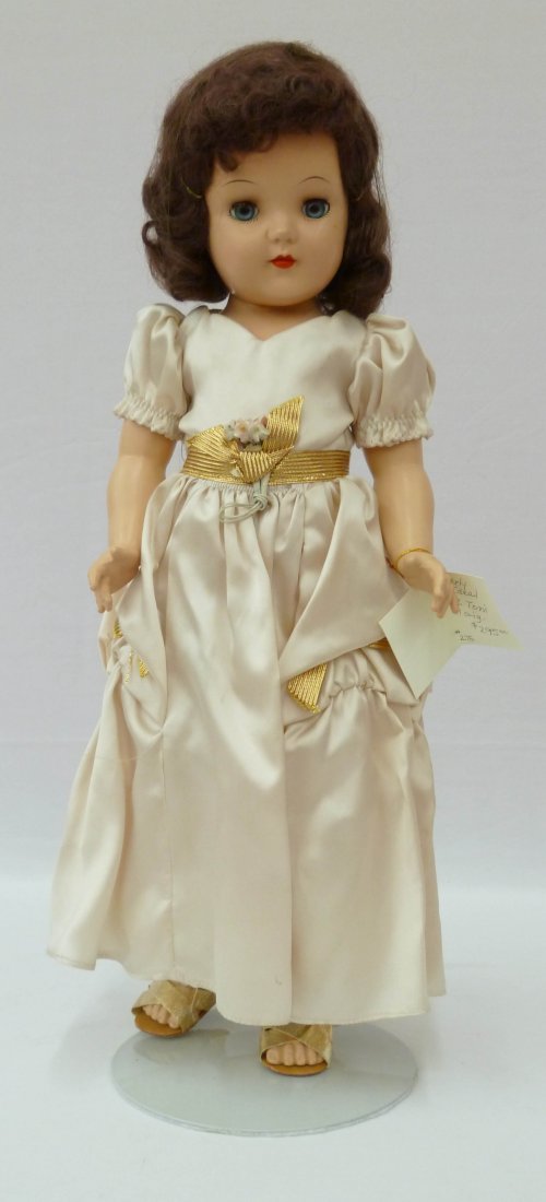 Ideal P92 Toni Doll 19.5'' in Original Condition: Ideal P92 Toni Doll 19.5'' in Original Condition