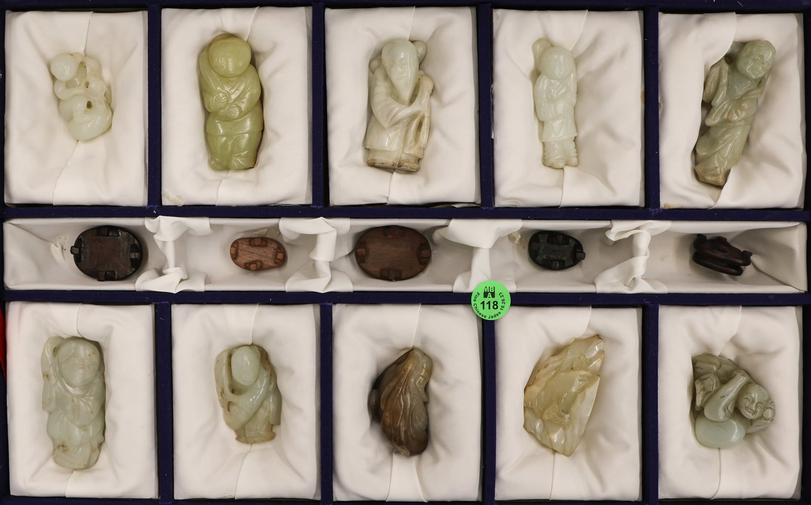 10pc Chinese Jade Figure & Mountain Carvings (1 of 7)