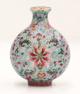 Chinese Famille Rose Lotus Porcelain Snuff Bottle: Chinese Famille Rose Lotus Porcelain Snuff Bottle 2.5''x1.75''. Polychrome enameled bat and scrolling lotus flower motifs against a turquoise ground. Four character red enameled Qianlong mark on