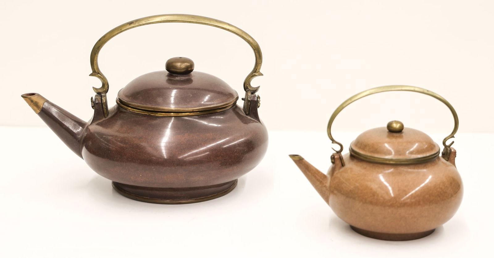 2pc Chinese Export Thai Market Yixing Teapots (1 of 4)
