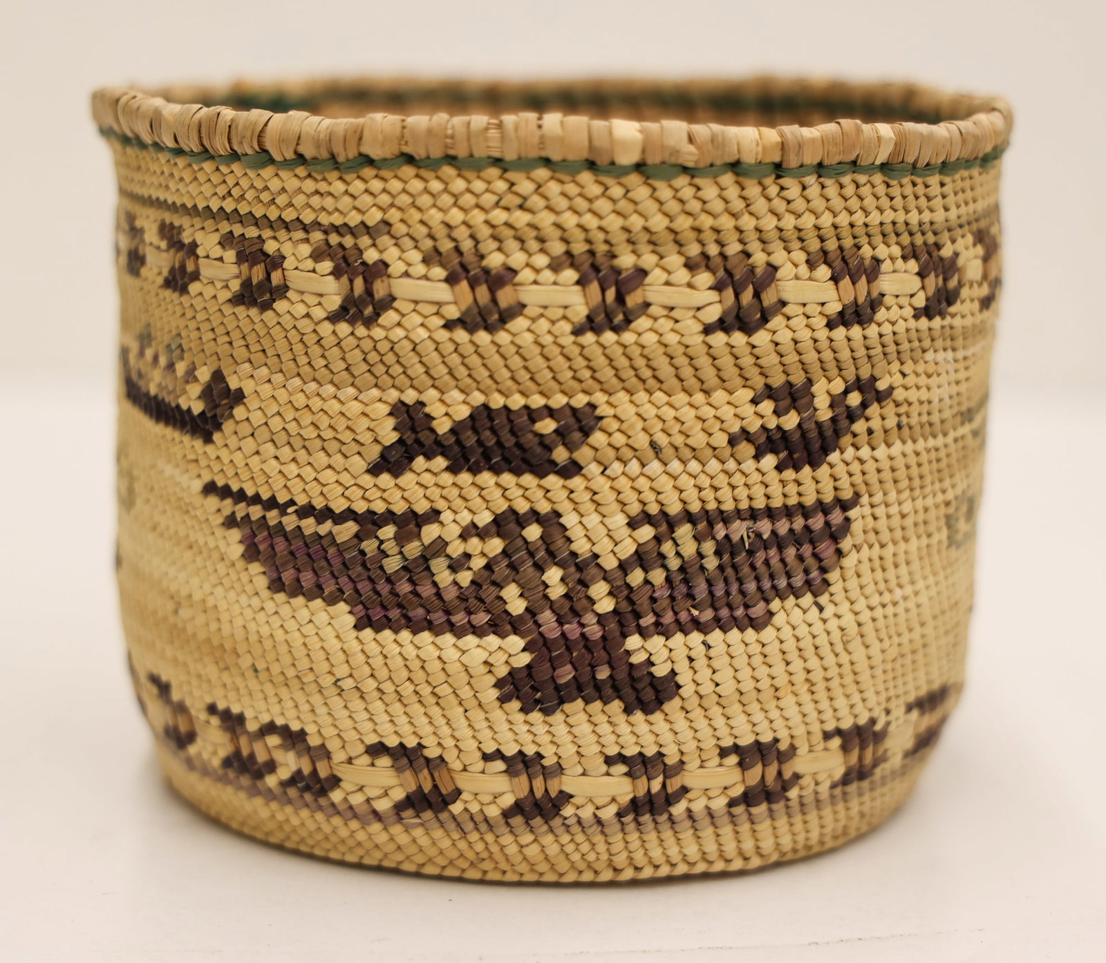 Old Makah Indian Pattern Basket: Old Makah Indian Pattern Basket 4''x5''. Pictorial woven basket with eagle, whale, and whaling canoe motifs. Excellent condition. Mid 20th century, Vancouver Island.