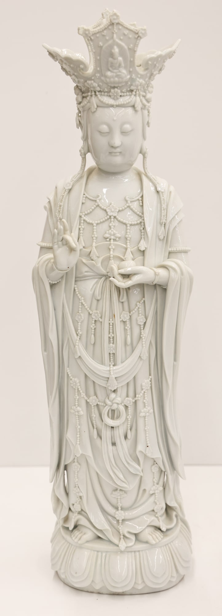 Chinese Blanc de Chine Standing Guanyin (1 of 10)