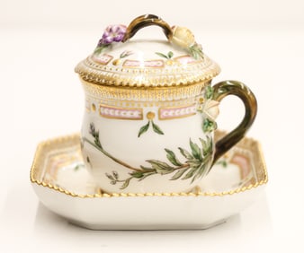 Royal Copenhagen Flora Danica Pot de Creme