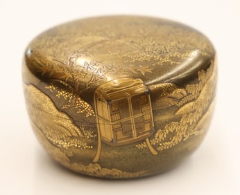 Fine Japanese Maki-e Natsume Tea Caddy