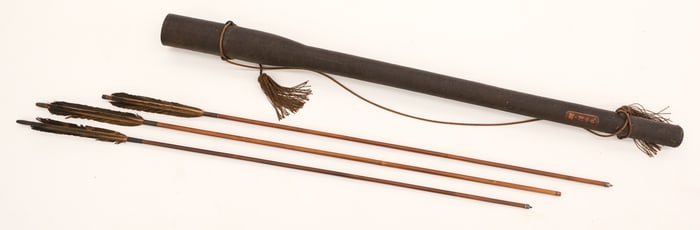 Meiji Japanese Samurai Yazutsu Quiver with Arrows