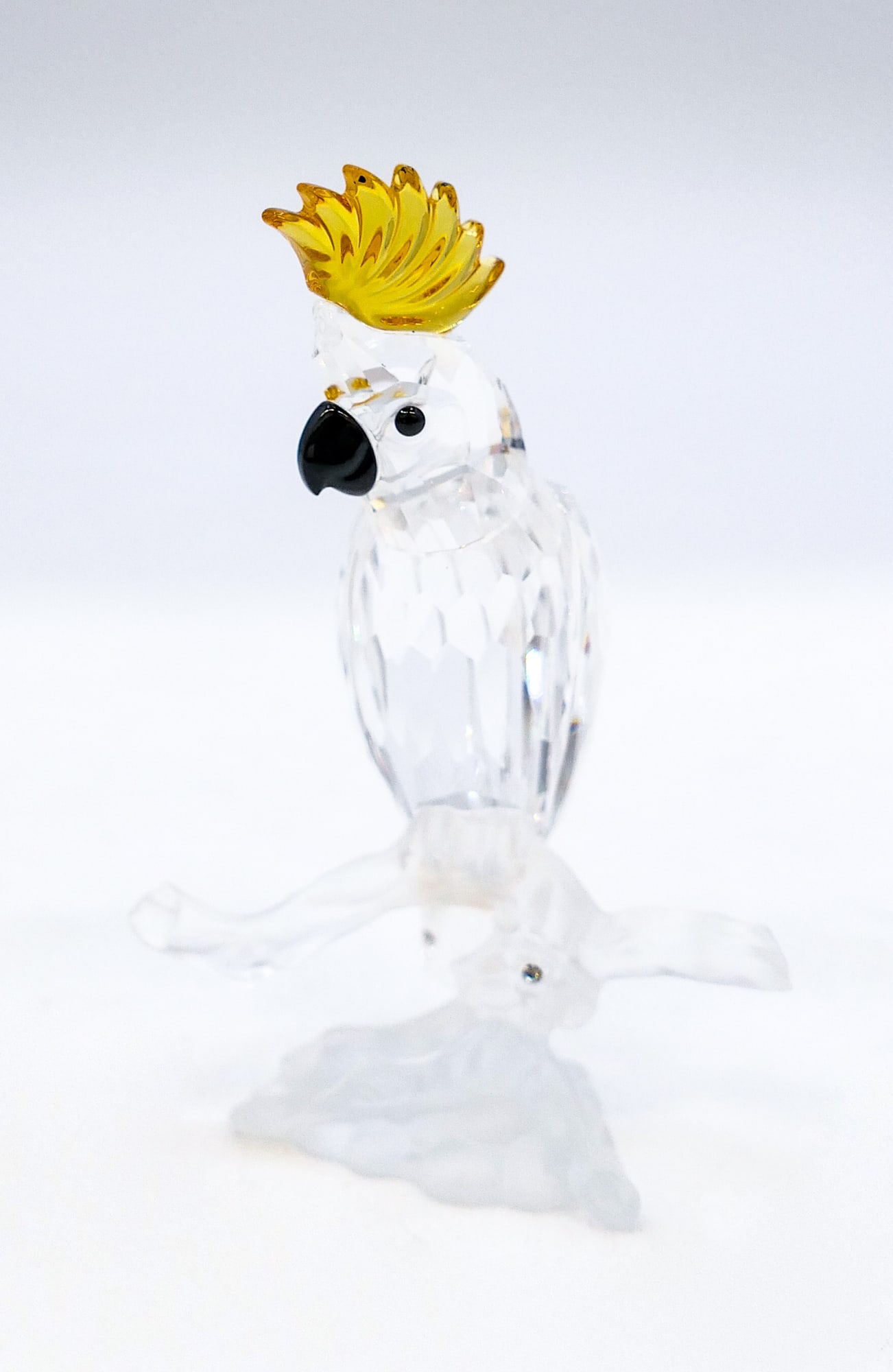 Swarovski Crystal "Cockatoo" 3": Swarovski Crystal "Cockatoo" 3". Catalog #7621NR000007. Includes original box.