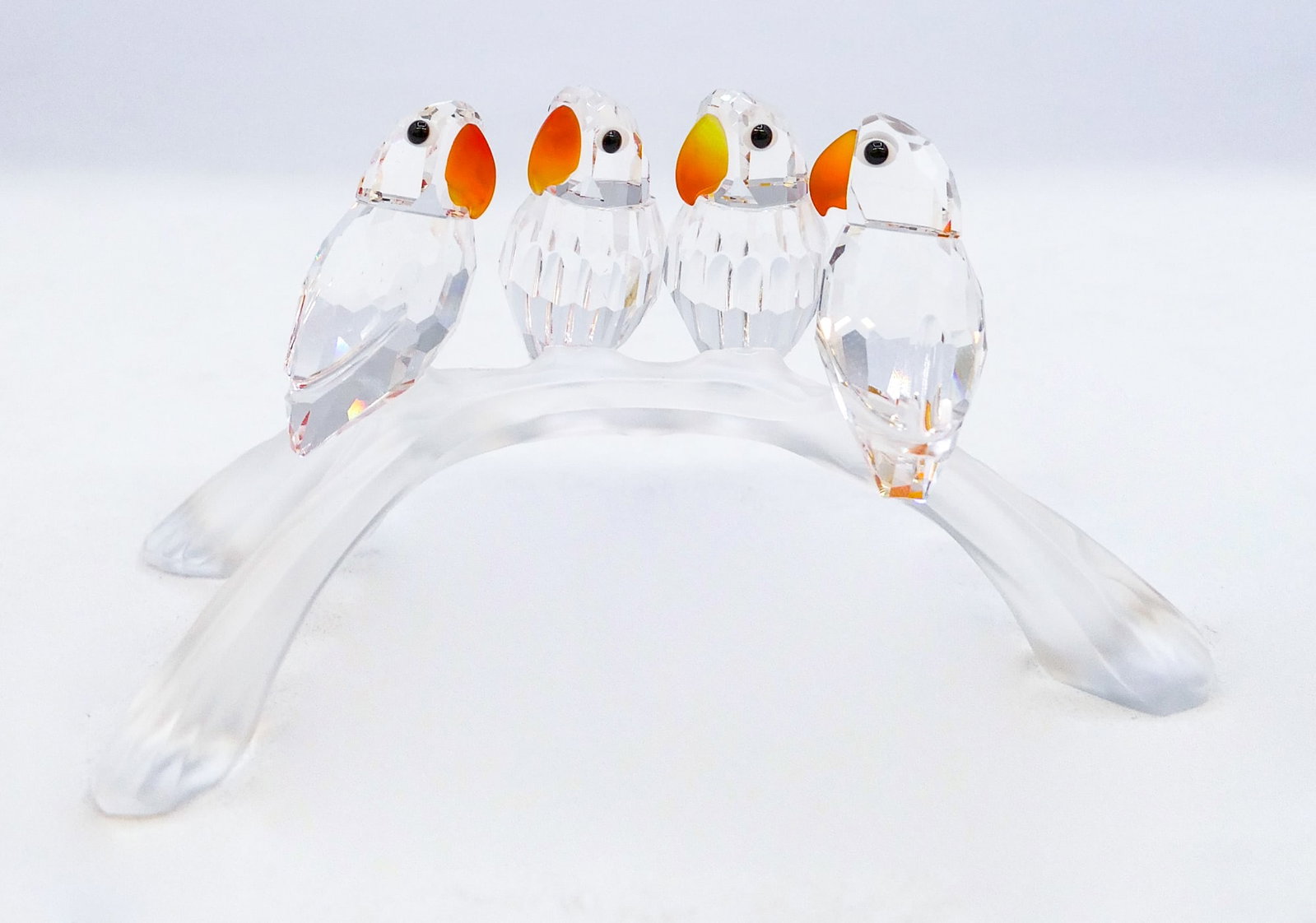 Swarovski Crystal "Baby Lovebirds" 2": Swarovski Crystal "Baby Lovebirds" 2". Catalog #199123. Includes original box.
