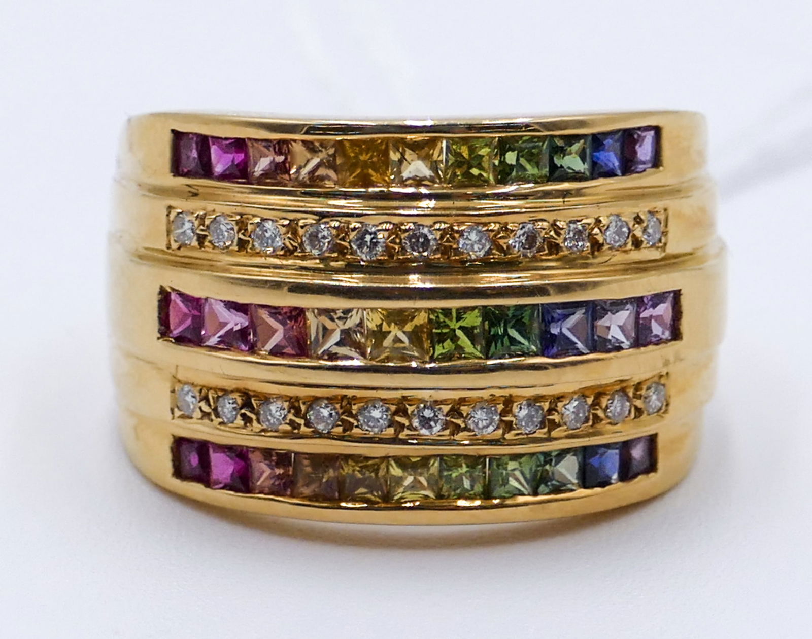 Ladies 18k Rainbow Tourmaline and Diamond Ring Size 9.75 - 17.4 Grams (1 of 2)