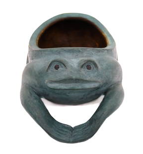 Ken Kidder "Frog Grease Bowl" 2006 Painted Alder: Ken Kidder (20th Cent. Washington) "Frog Grease Bowl" 2006 Painted Alder 10"x3.5". Figural carved and monochrome painted grease bowl. Signed and dated on bottom. Excellent condition.