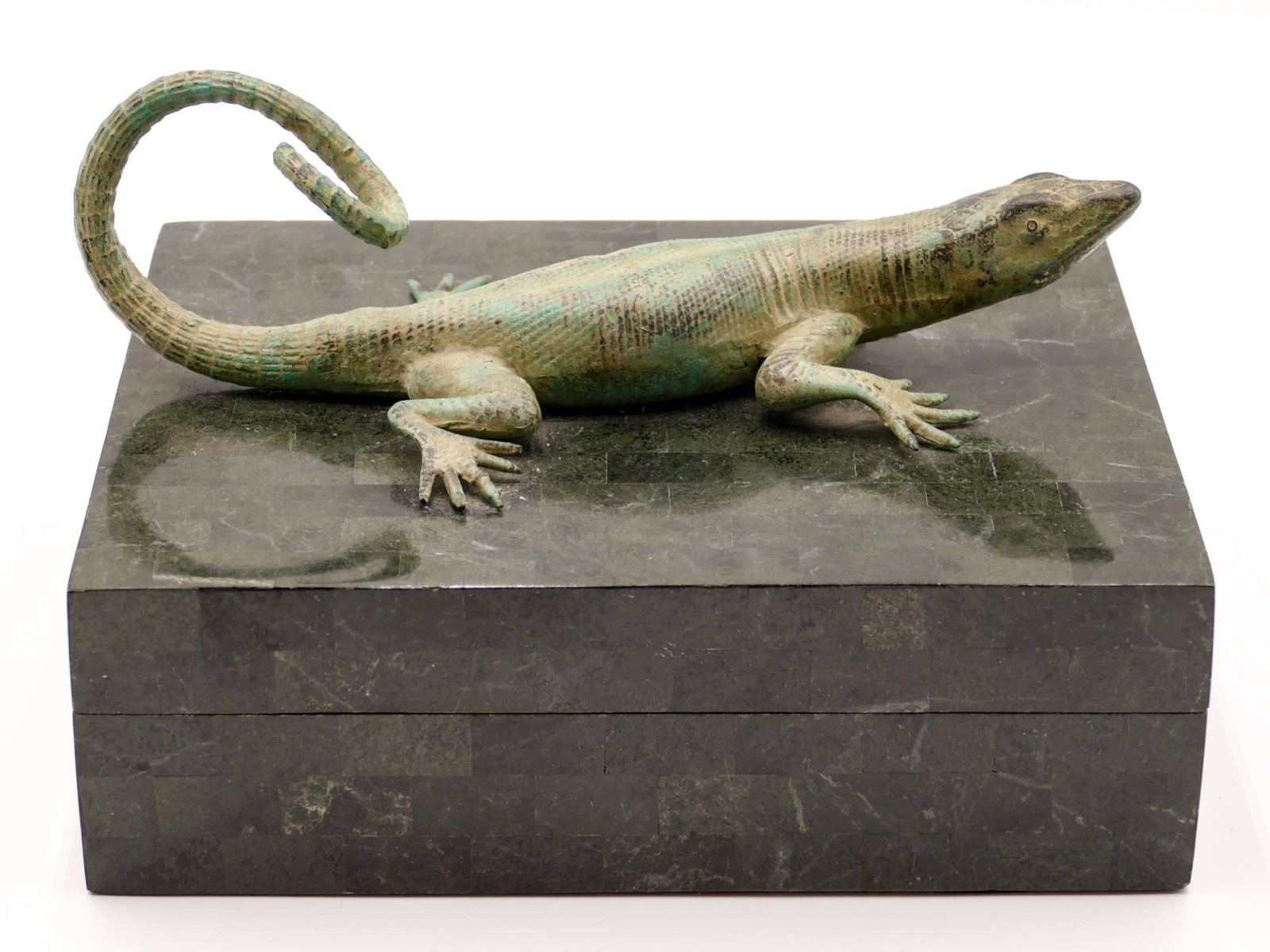 Maitland Smith Bronze Lizard Tesselated Stone Table Box (1 of 4)