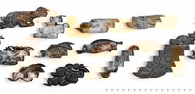11pc Old Chinese Assorted Jade Animal Carvings: 11pc Old Chinese Assorted Jade Animal Carvings 1.5" to 3". Includues foo lions, rabbits, pig, goose, and hatchet carvings. Overall excellent condition. Late 19th or early 20th century, Qing to Republi