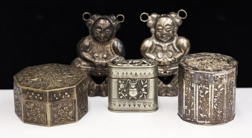 5pc Old Chinese Silver Boxes and Toggles