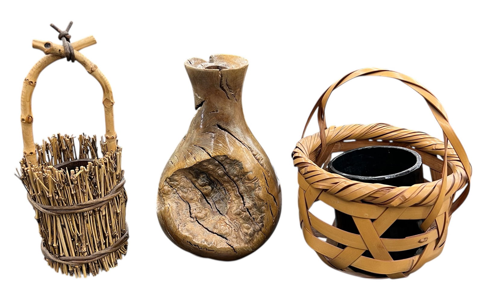 3pc Japanese Ikebana Baskets and Wood Vase: 3pc Japanese Ikebana Baskets and Wood Vase 9 " Approx. Overall excellent condition.