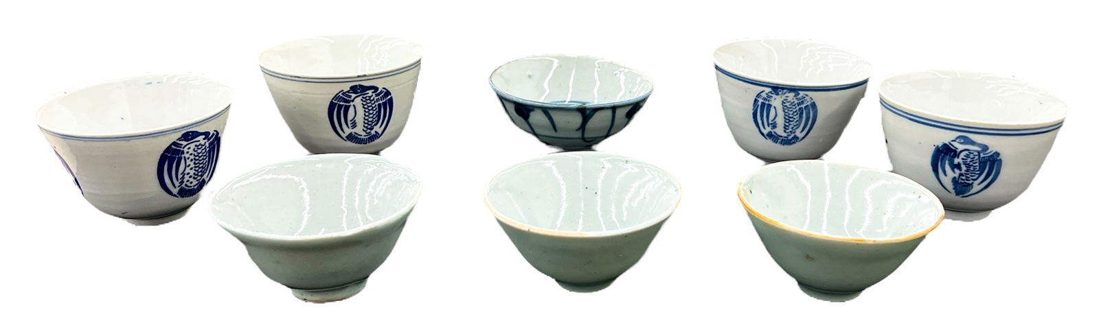 8pc Old Chinese Porcelain Assorted Tea Cups: 8pc Old Chinese Porcelain Assorted Tea Cups 2.5 " Approx. Includes celadon glazed, printed, and blue/white. Overall excellent condition.