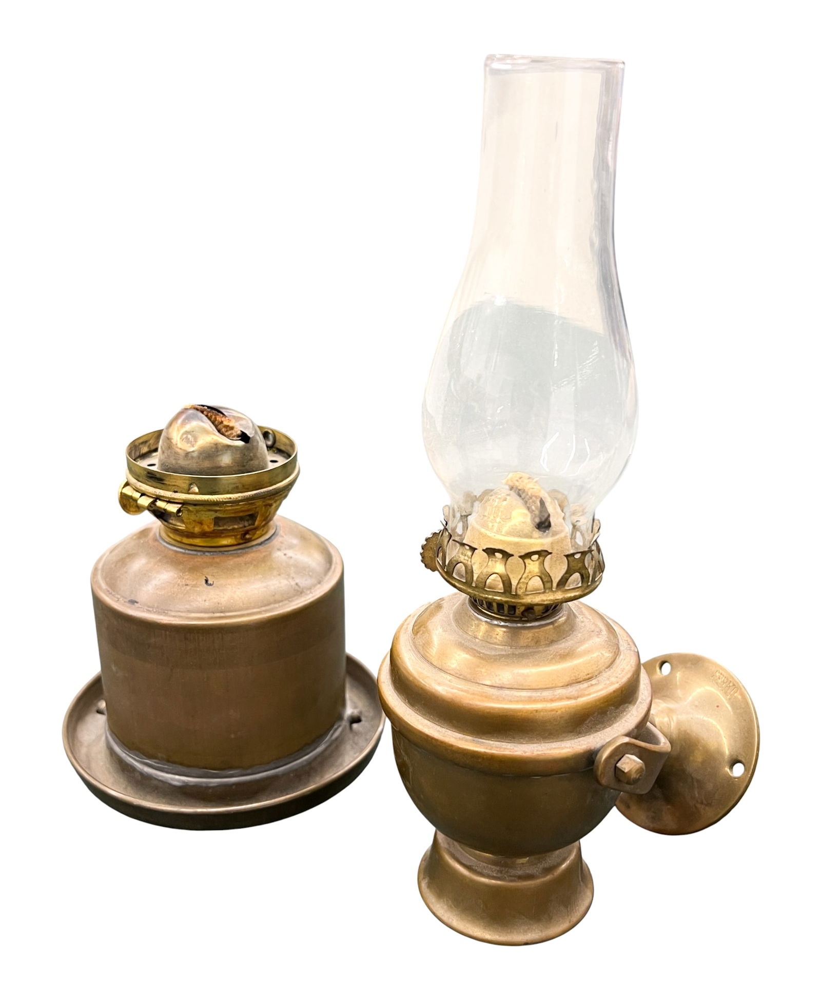 2pc Hurricane Lamps: 2pc Hurricane Lamps 9" Tallest. One table top, one wall mounted. One missing glass shade.
