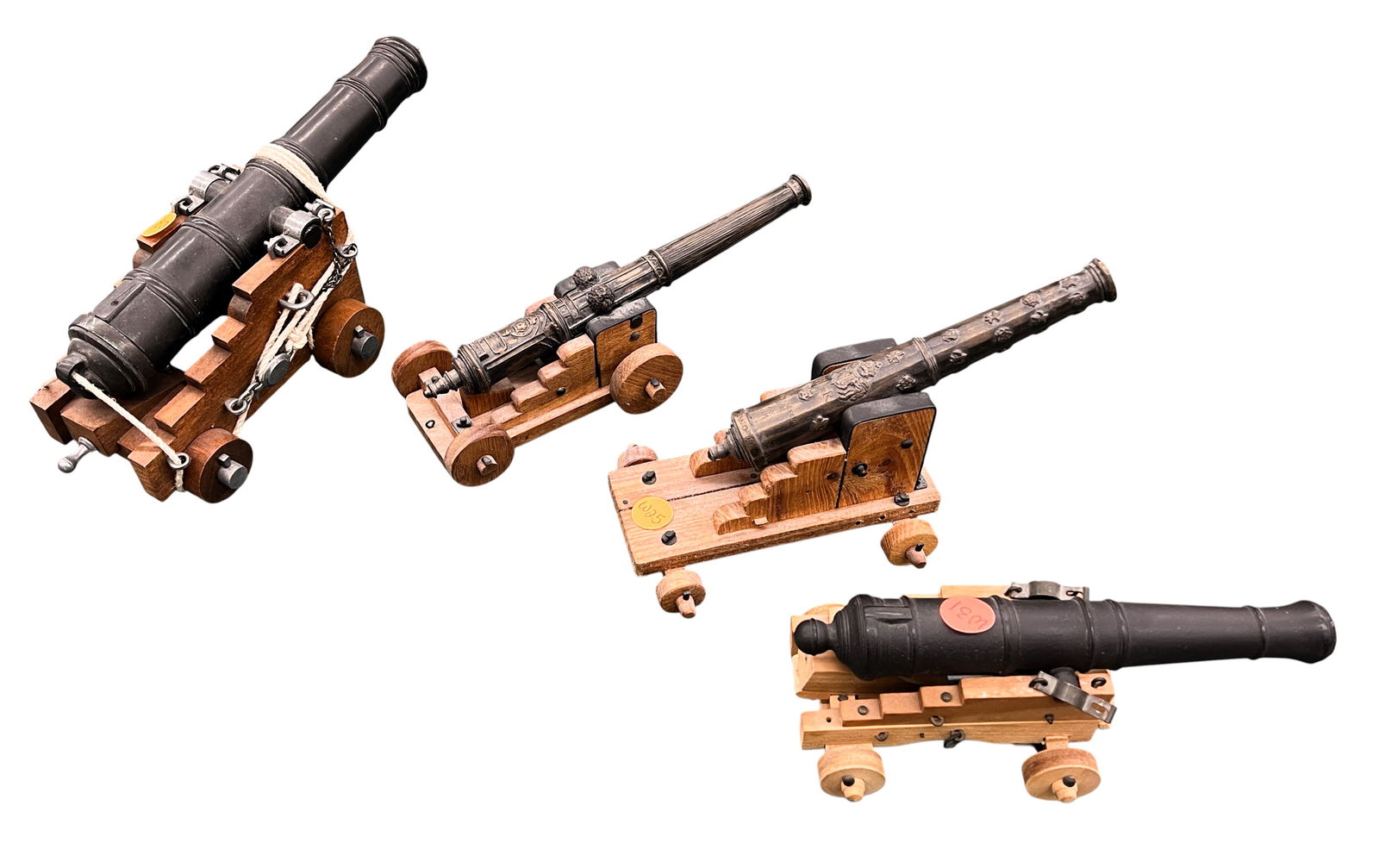 Box 4pc Scale Models of Cannons - 2