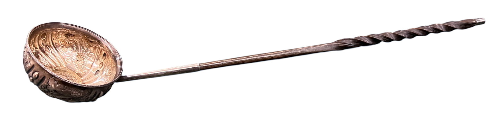 Unmarked Silver & Carved Horn Toddy Ladle (1 of 4)