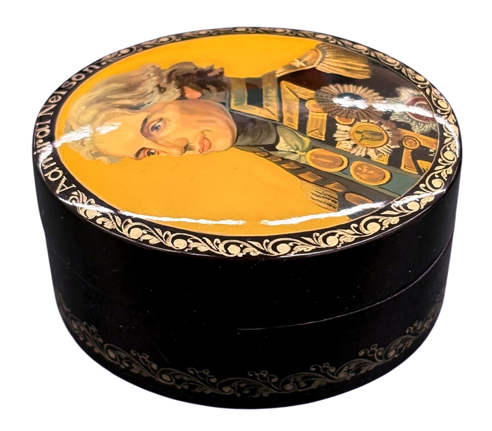 Admiral Nelson Lacquered Wood Box - 3
