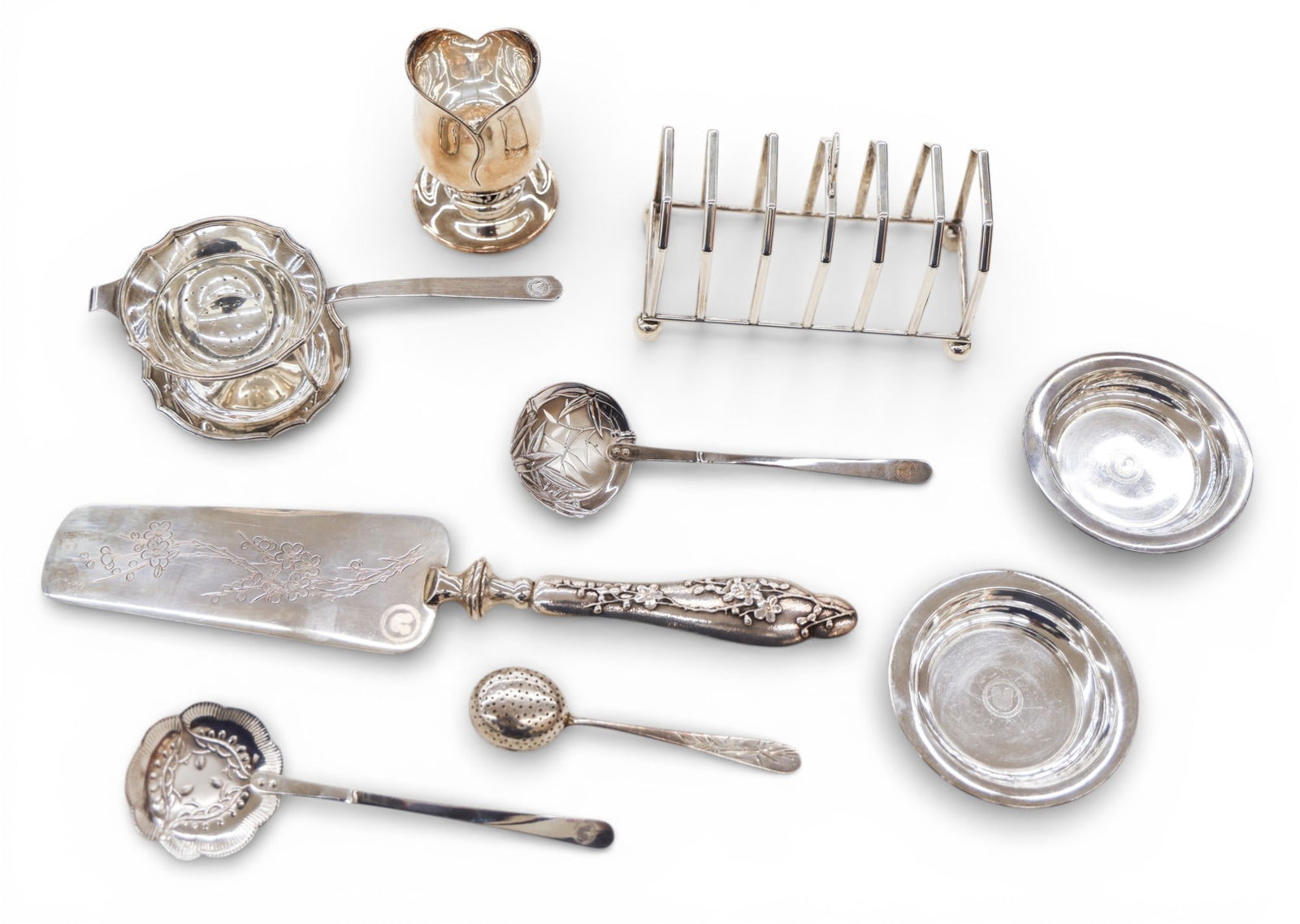 9pc Japanese Sterling Table Articles with Suhama Family Crests (1 of 3)