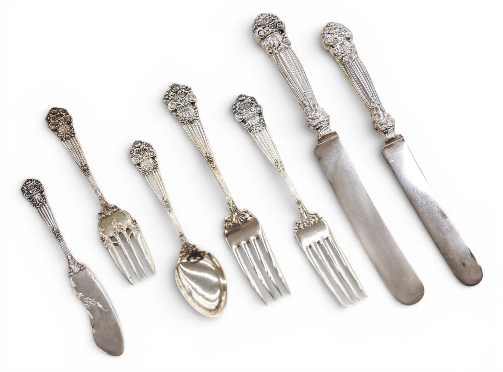 341pc Towle Sterling Georgian Pattern Flatware Large Service (1 of 9)
