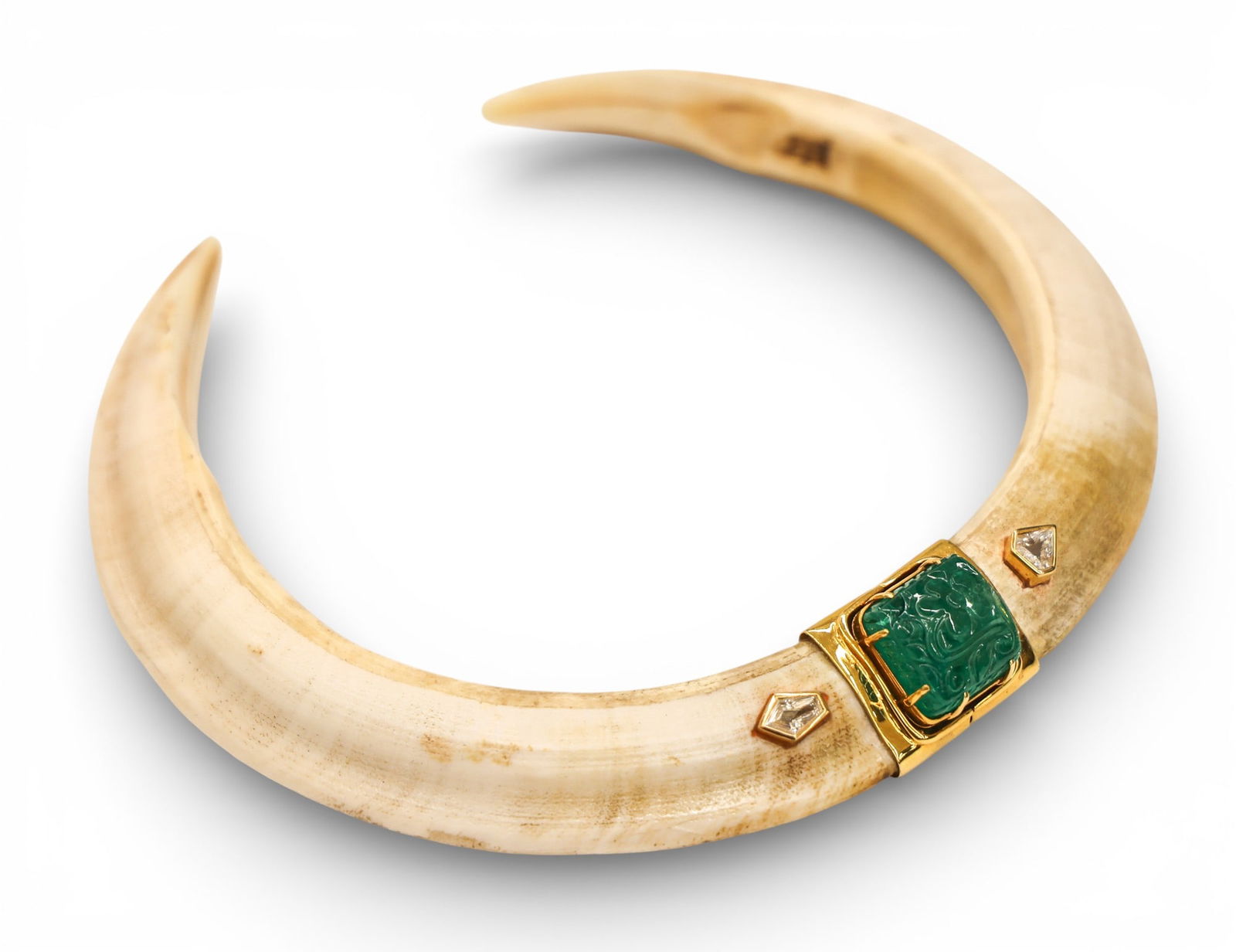 Ladies 31ct Emerald & Diamond 18k Boar's Tusk Toque Necklace: Ladies 31ct Emerald and Diamond 18k Boar's Tusk Toque Necklace Fits 16". Includes one square cabochon carved 31.03ct emerald beryl measuring approx. 17.7x17.7mm. Flanked by two cut-corner traingle ste
